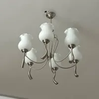 ۲عدد لوستر و ۲ عدد دیوارکوب|لوستر و چراغ آویز|شاهین‌شهر, شهرک میلاد|دیوار