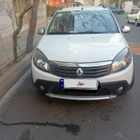رنو ساندرو استپوی اتوماتیک، مدل ۱۳۹۸