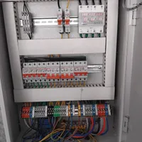 برقکار .سراسر اصفهان نصب لوستر هالوژن آیفون|خدمات پیشه و مهارت|اصفهان, احمدآباد|دیوار
