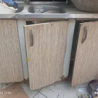 کابینت فلزی دسته دوم سالم