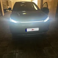 کی‌ام‌سی J7، مدل ۱۴۰۴