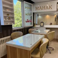 ناخنکار حرفه ای ،مژه کار حرفه ای با مشتری|استخدام درمانی، زیبایی، بهداشتی|تهران, بهار|دیوار