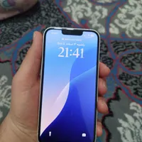 اپل iPhone 13 با حافظهٔ ۱۲۸ گیگابایت