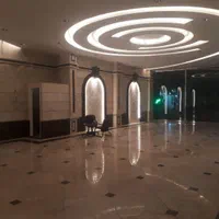 ۲۰۰متر تجاری بَرِ هفده شهریور در شش دهنه تابلو خور