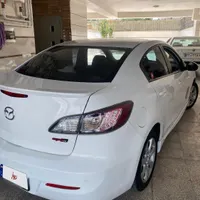 مزدا نیو تیپ 3