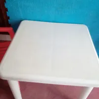 میز پلاستیکی مهد کودک
