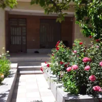 اجاره خانه باغ ویلا شیک مدرن در روستای خبر بافت|اجارهٔ کوتاه‌مدت ویلا و باغ|بافت, |دیوار