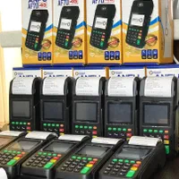 دستگاه های کارتخوان p0r0