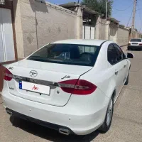 جک j5 .ماشین تمیز