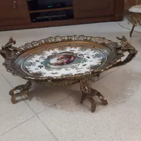ظرف میوه خوری تزئینی برنج و چینی|کلکسیون اشیاء عتیقه|تهران, بهاران|دیوار