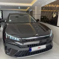 کی‌ام‌سی J7، مدل ۱۴۰۳