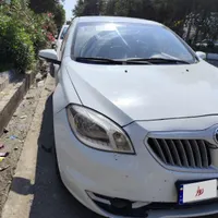 برلیانس H330 اتوماتیک 1500cc، مدل ۱۳۹۶