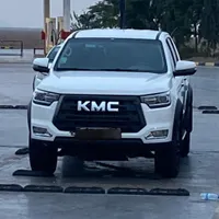 کی‌ام‌سی T8، مدل ۱۴۰۲