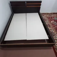 تخت دونفره سالم