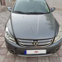 دانگ فنگ H30 کراس، مدل ۱۳۹۶