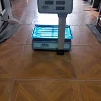 ترازو علمک دار مدل 40 کیلویی|فروشگاه و مغازه|رشت, شهرک آیت الله منتظری|دیوار