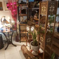 اباژور و استند چوبی|چراغ خواب و آباژور|اصفهان, مصلی|دیوار
