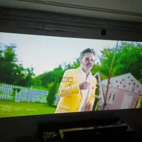 ویدیو پروژکتور پاناسونیک فاصله نزدیک تا پرده|تلویزیون و پروژکتور|همدان, |دیوار