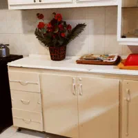 سوئیت حیاط ویلایی تر تمیز با پارکینگ(سوئیت دربستی)|اجارهٔ کوتاه‌مدت آپارتمان و سوئیت|تبریز, |دیوار