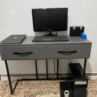 میز کامپیوتر  ام دی اف پایه فلزی