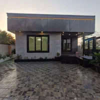 ویلا نوساز نما مدرن ۳۰۰ متری،خشکبیجار