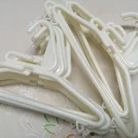 چوب لباسی کودک