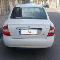 تیبا صندوقدار 1400 کارکرد 40 هزار، سفید