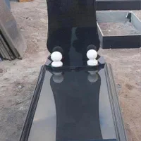سنگ مزار۴ الی ۵ ماه