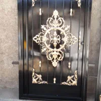 درب ویلا باغ وحیاط