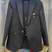 کت و شلوار بچه گانه