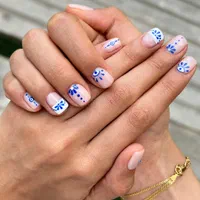 دستیار ناخنار حرفه ای|استخدام درمانی، زیبایی، بهداشتی|تهران, اقدسیه|دیوار