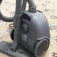 جارو برقی دلونگی ۱۴۰۰ وات ایتالیا|جاروبرقی، جارو شارژی، بخارشو|تهران, سلسبیل جنوبی|دیوار