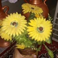 2عدد گلدان سفالی بزرگ با گل های خارجی|گل مصنوعی|مینودشت, |دیوار