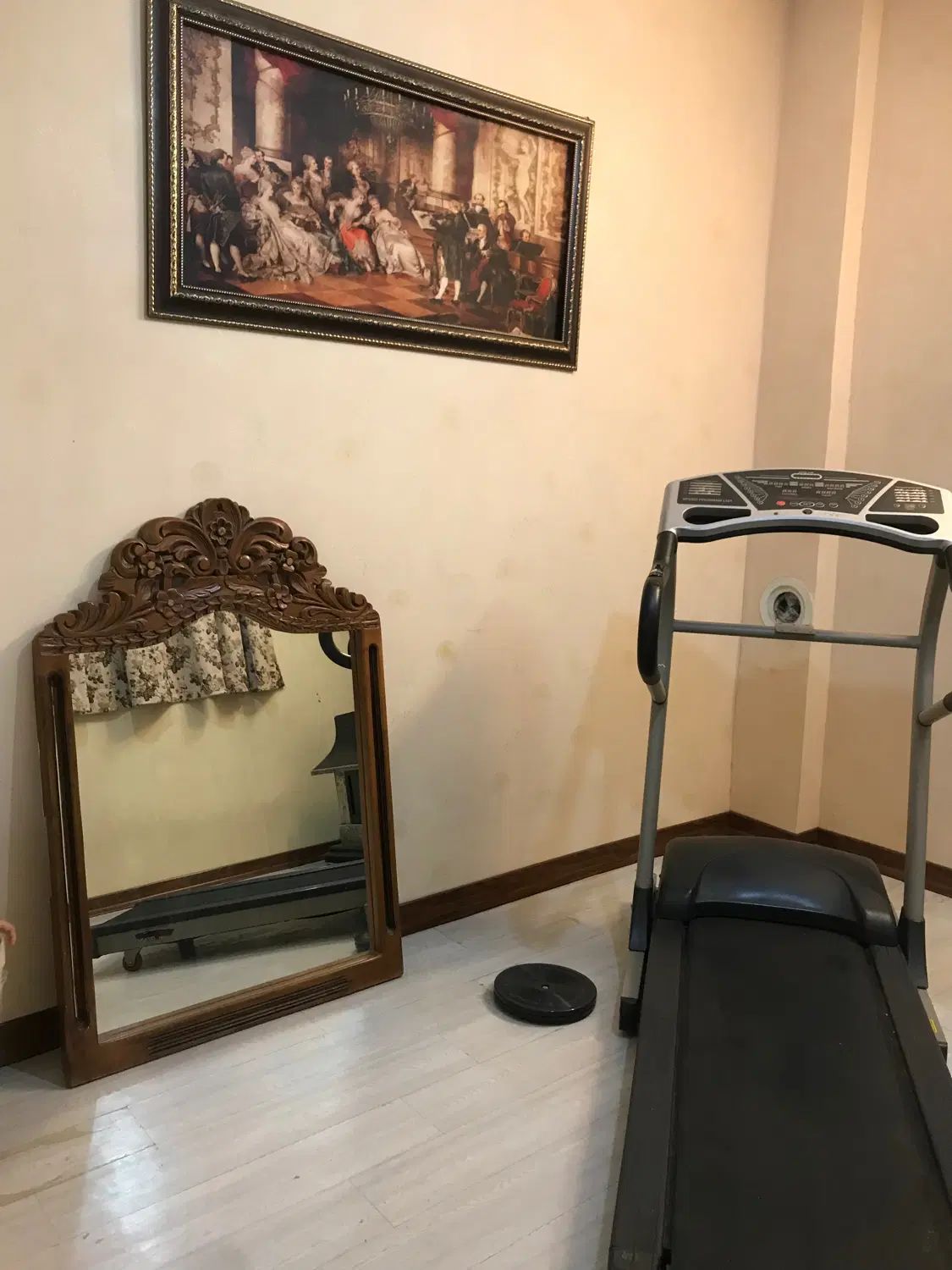 گنجه میز تلفن میز تلویزیون همگی 4|مبلمان خانگی و میز عسلی|مشهد, شهید فرامرز عباسی|دیوار