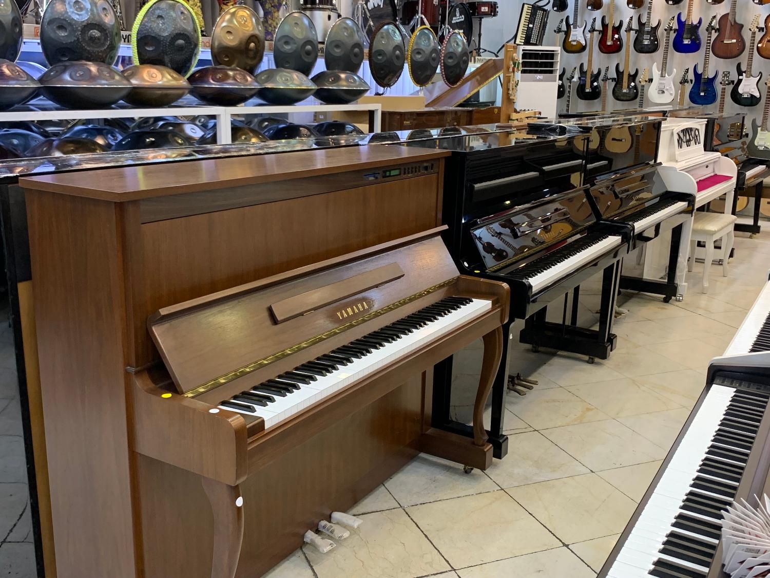 پیانو آکوستیک UPRIGHT-MC10B یاماها|پیانو، کیبورد، آکاردئون|تهران, فردوسی|دیوار