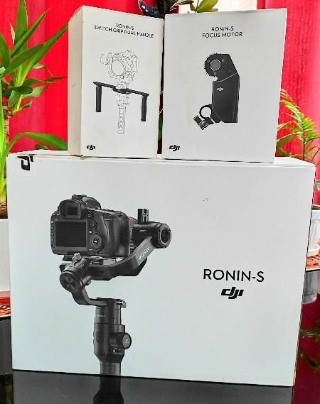 گیمبال رونین DJI Ronin S با موتور فوکوس و دسته|دوربین عکاسی و فیلم‌برداری|تهران, ستارخان|دیوار