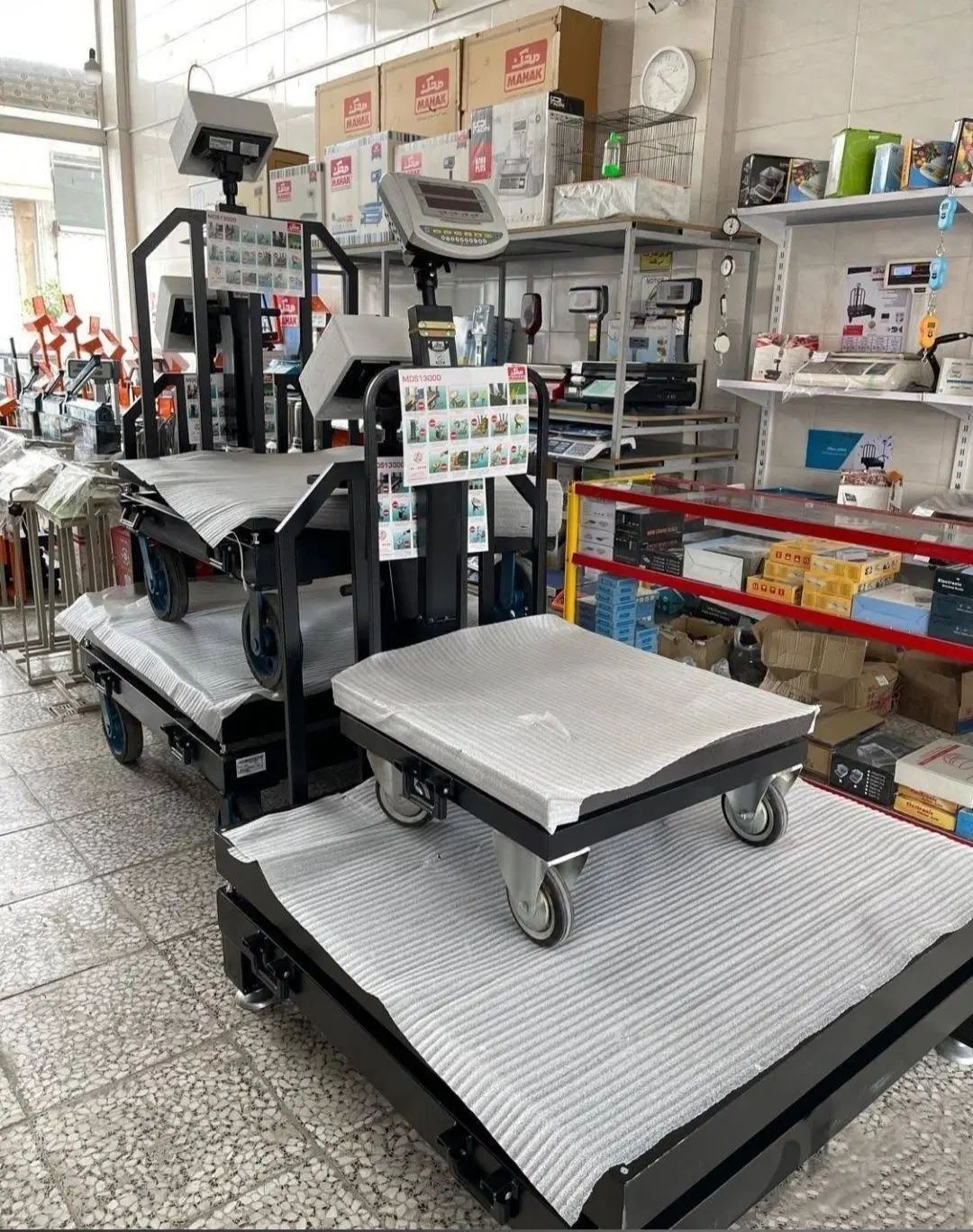 ترازو باسکول مهرگان|خدمات پیشه و مهارت|محمدیه-قزوین, |دیوار