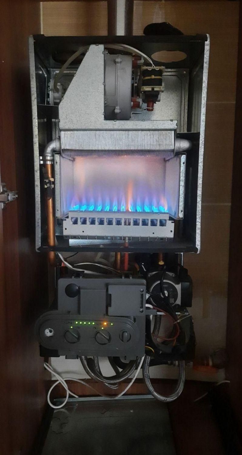 تعمیر پکیج دیواری ، آبگرمکن،بُرد الکترونیکی|خدمات پیشه و مهارت|هشتگرد, فاز ۲ مهستان|دیوار