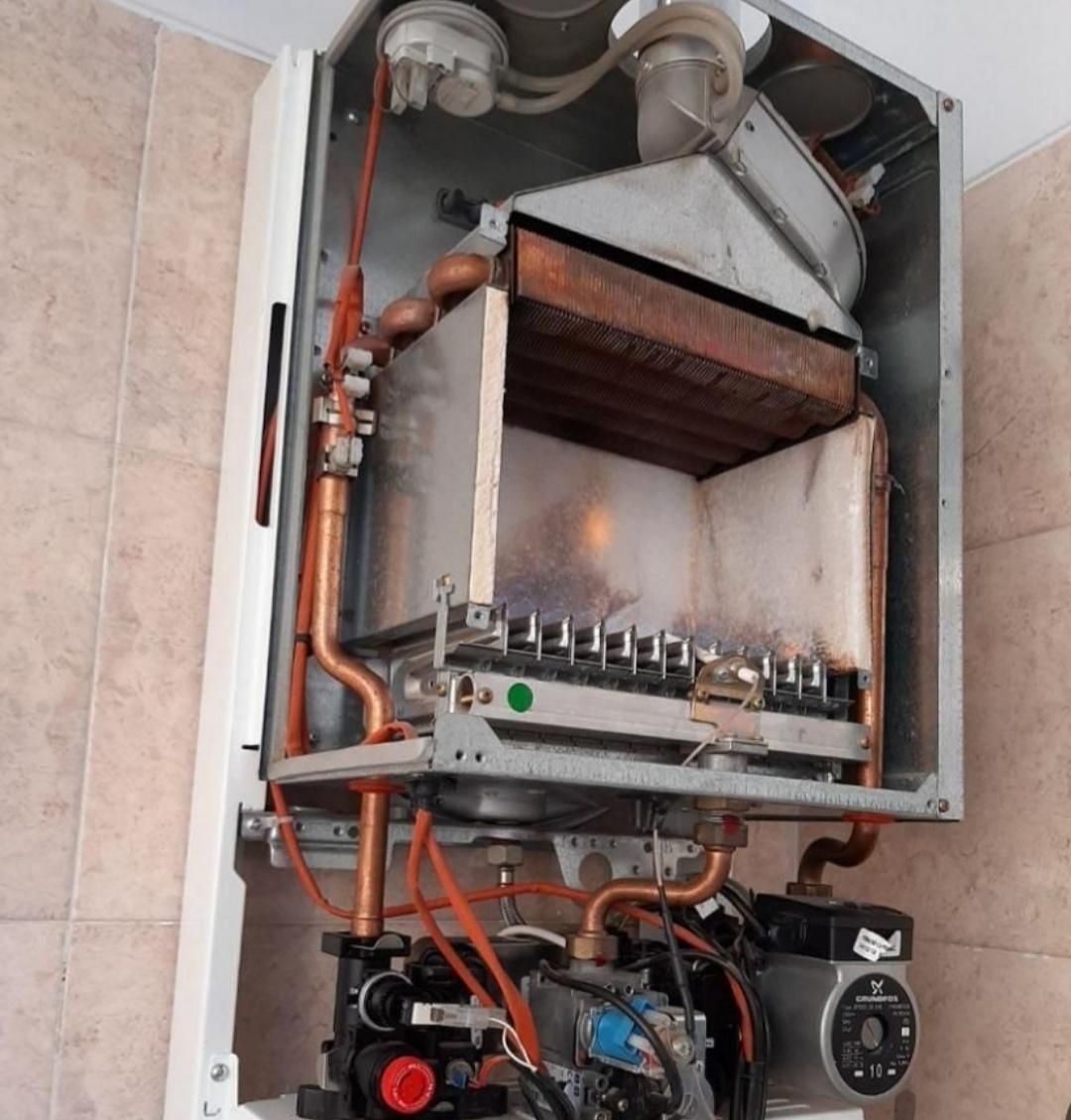 تعمیرکارمجاز پمپ آب تعمیر کار پکیج آبگرمکن در محل|خدمات پیشه و مهارت|تبریز, |دیوار