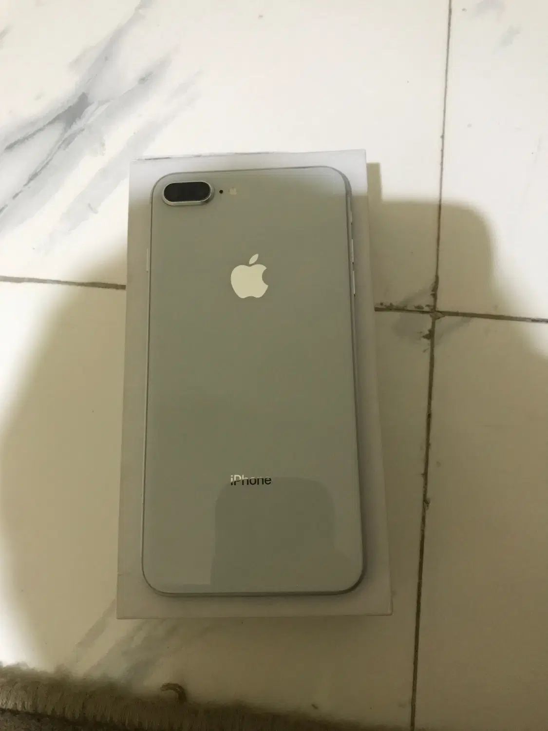 گوشی iphone 8 plus silver 64 gb|موبایل|تهران, جنت‌آباد جنوبی|دیوار