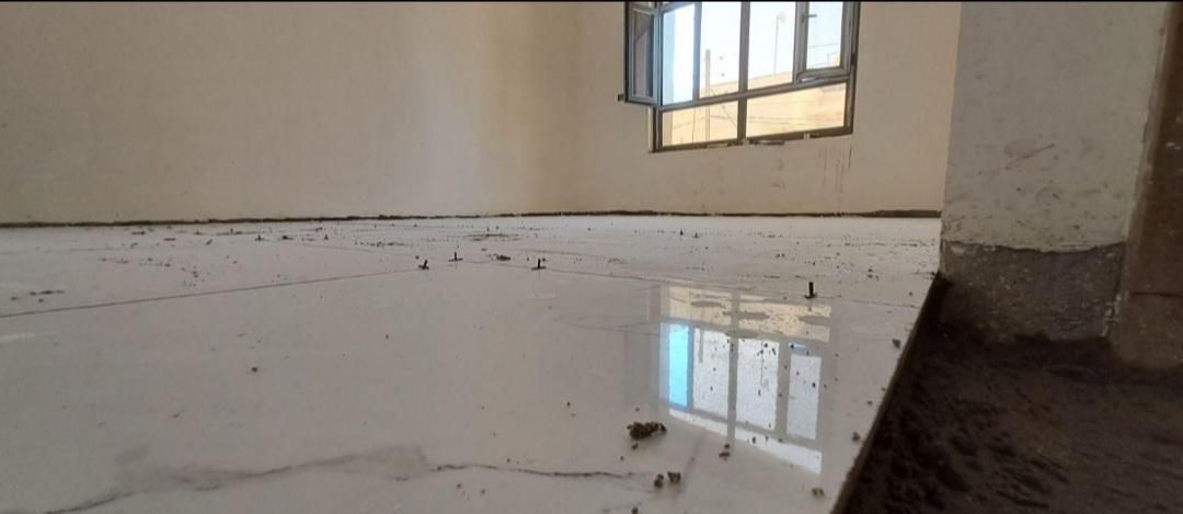 کاشی کاری و سرامیک کاری وسنگ کاری وپله وسیمان کاری|خدمات پیشه و مهارت|قم, میرزائیه|دیوار