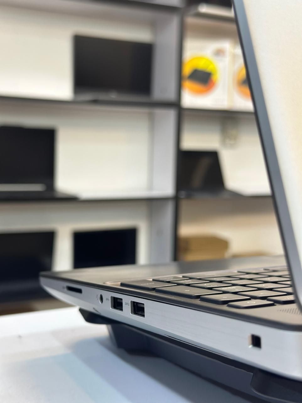 dell precision 7560 / لپتاپ صنعتی. / لپتاپ دل|رایانه همراه|اصفهان, درب کوشک|دیوار