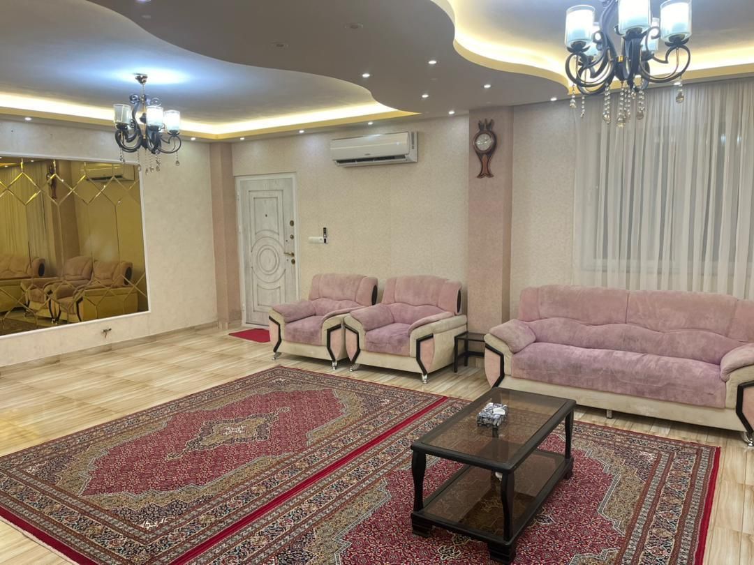 فروش ویلا با زمین 175متری|فروش خانه و ویلا|آستارا, |دیوار