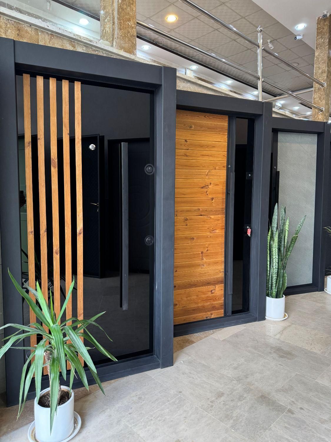 درب ضدسرقت تاوریژ سوپر راش در خواب داخل اتاق ورودی|مصالح و تجهیزات ساختمان|کرج, حصارک بالا|دیوار