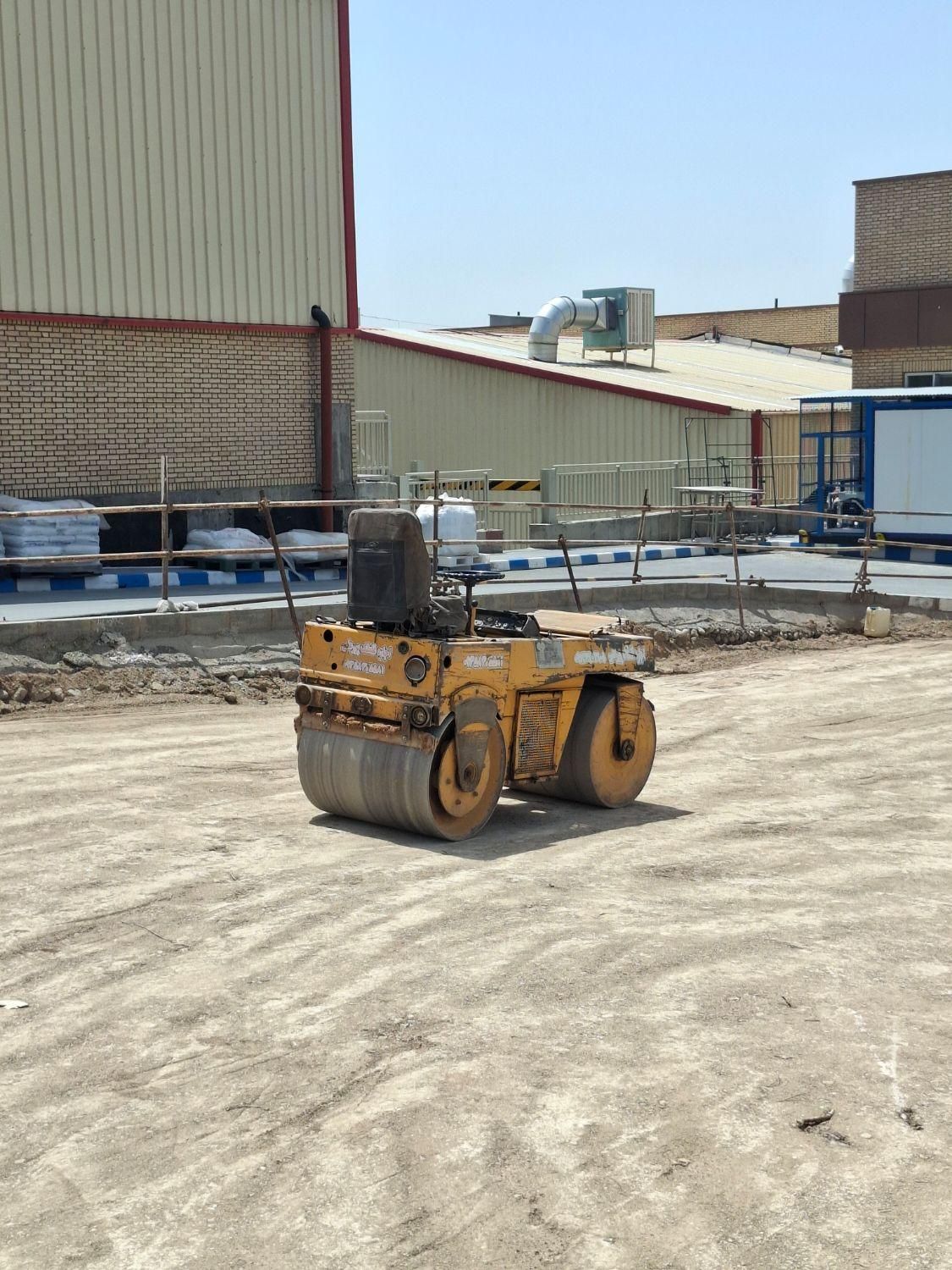 مرکز کرایه غلطک دمی غلطگ کوچیک متوسط ضربه کمپکی|ماشینآلات صنعتی|کرج, فاز ۲ مهرشهر|دیوار