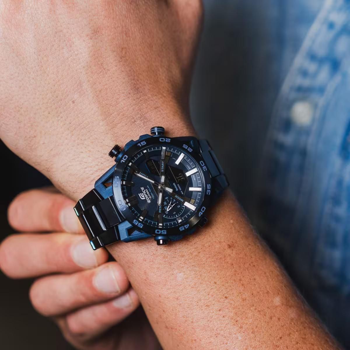 ساعت مچی casio EDIFICE مدل ECB-2000DC-1B اصلی|ساعت|همدان, |دیوار