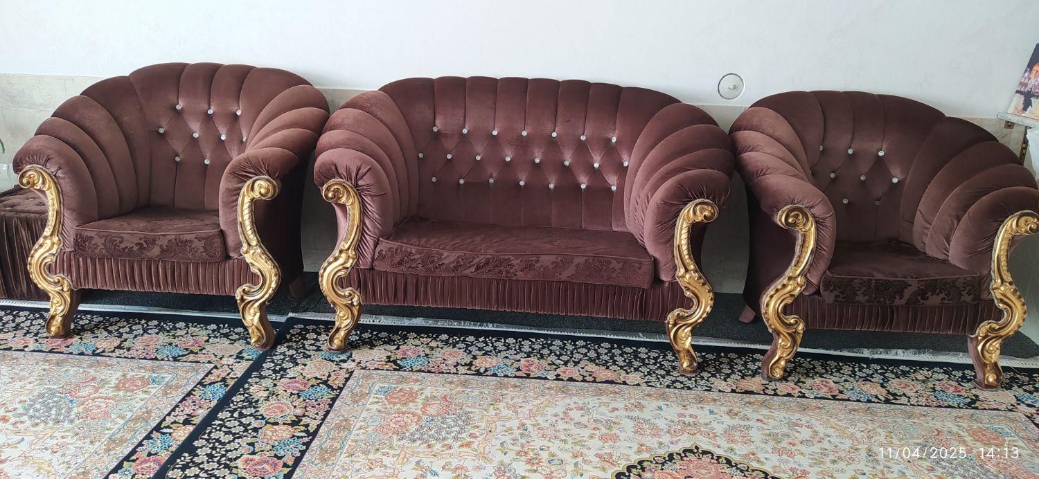 مبل 4 نفره تمیز|مبلمان خانگی و میز عسلی|اصفهان, گورت|دیوار