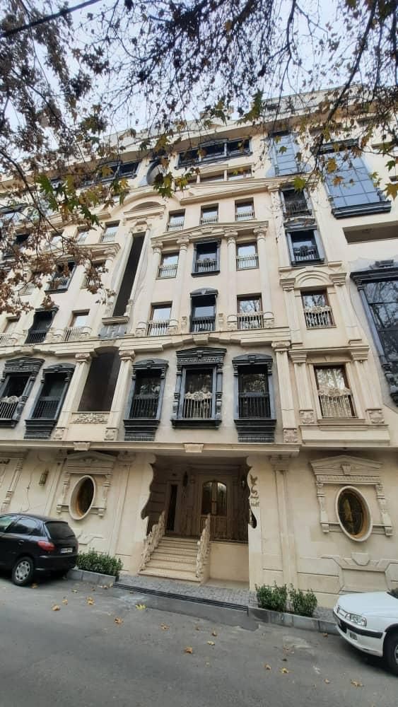 آپارتمان ۱۷۰ متری/مهماندوست/ویو مشجر|فروش آپارتمان|تهران, کامرانیه|دیوار