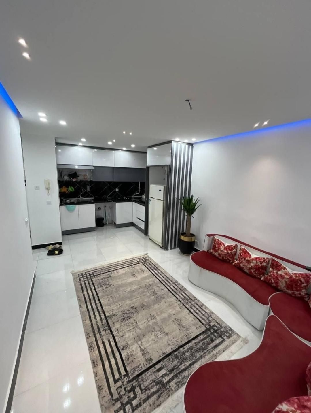 اجاره پاره وقت روزانه و شبانه|اجارهٔ کوتاه‌مدت آپارتمان و سوئیت|اسلام‌شهر, شهرک مهدیه|دیوار