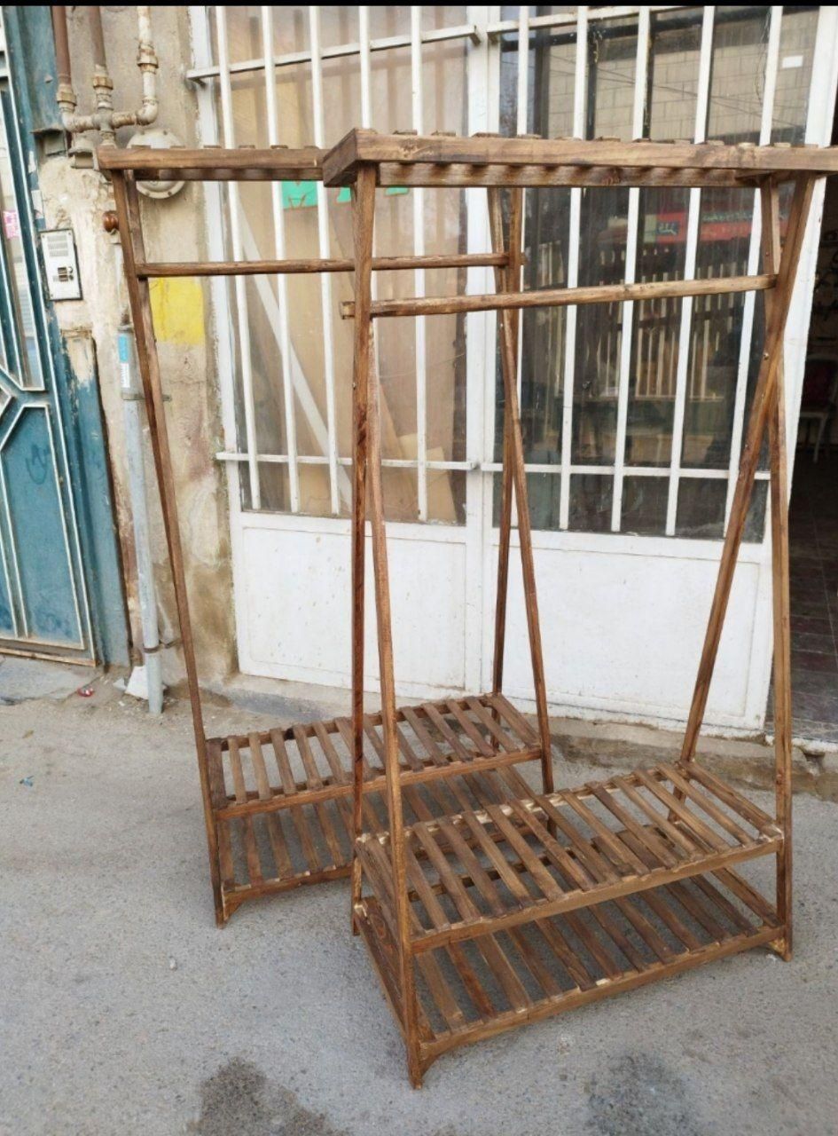 رگال چوبی لباس|مبلمان خانگی و میز عسلی|همدان, |دیوار